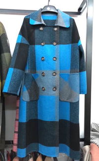 无锡地摊服装批发市场 小地摊里的服饰零售大江湖